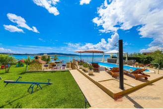 020 2031 238 kastela villa in the first row to the sea for sale