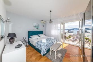 020 2031 238 kastela villa in the first row to the sea for sale