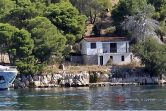 001 5126 30a island kornati property first row to the sea for sale