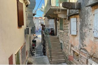 013 2052 115 Brac Stone house in the old town for sale