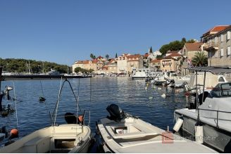 013 2052 115 Brac Stone house in the old town for sale