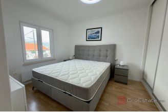 016 2049 96 Marina Three apartment units for sale