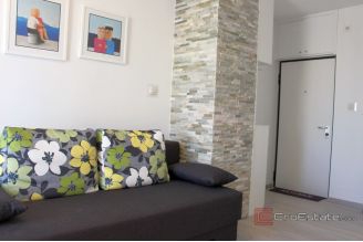 006 2060 01 split one bedroom apartment with sea view for sale