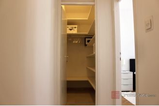 006 2060 01 split one bedroom apartment with sea view for sale