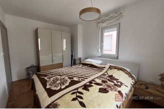 016 2035 347 Ciovo Comfortable two bedroom apartment for sale