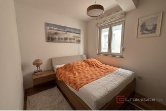 016 2035 347 Ciovo Comfortable two bedroom apartment for sale