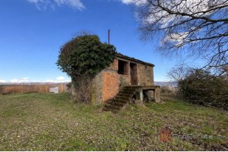 014 2053 42 Motovun Unique property with panoramic view for sale