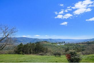 014 2053 42 Motovun Unique property with panoramic view for sale