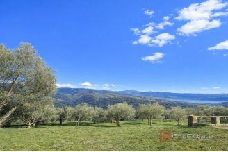 014 2053 42 Motovun Unique property with panoramic view for sale