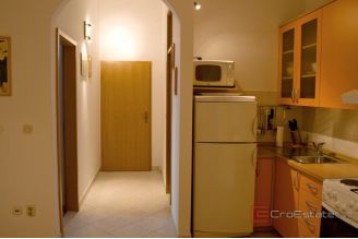 013 2057 23 Ciovo apartment house with sea view for sale