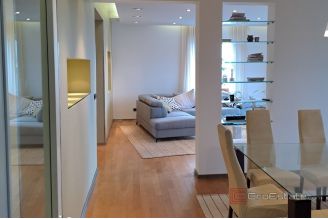 018 1026 38 Zagreb area Villa with panoramic view for sale