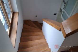 018 1026 38 Zagreb area Villa with panoramic view for sale