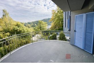 018 1026 38 Zagreb area Villa with panoramic view for sale