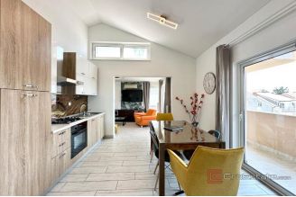 020 2035 348 Ciovo Modwern apartment house with a sea view for sale