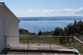 011 2052 114 Omis land and house with the view for sale