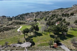 011 2052 114 Omis land and house with the view for sale