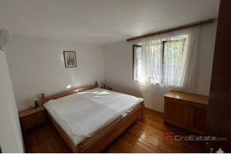 012 2052 117 Korcula semi detached house with sea view for sale