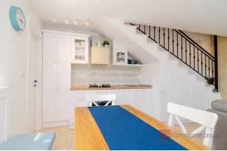 016 2051 66 Dubrovnik holiday house with a swimming pool for sale