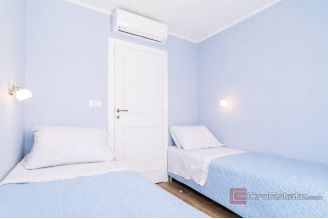 016 2051 66 Dubrovnik holiday house with a swimming pool for sale