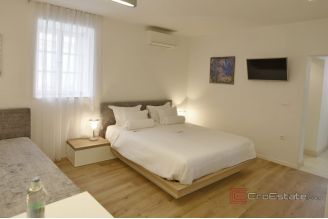 013 2016 699 Split Varos Renovated stone house for sale