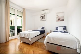 008 2061 02 Split furnished two bedroom apartment in a prime location for sale