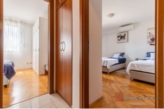 008 2061 02 Split furnished two bedroom apartment in a prime location for sale