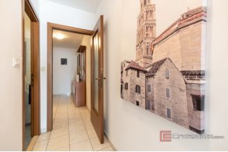 008 2061 02 Split furnished two bedroom apartment in a prime location for sale