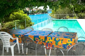 14 2014 11 Sibenik house swimming pool front sea  for sale