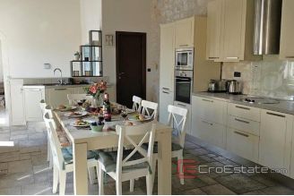 015 5490 30 Brac traditional stone house with pool and sea view for sale