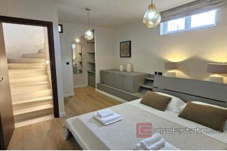 015 5490 30 Brac traditional stone house with pool and sea view for sale