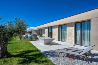 014 2053 45 Porec designer villa with pool and sea view for sale