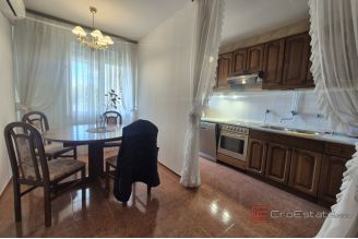 009 2016 702 Split Firule Comfortable two bedroom apartment for rent