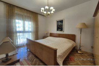 009 2016 702 Split Firule Comfortable two bedroom apartment for rent