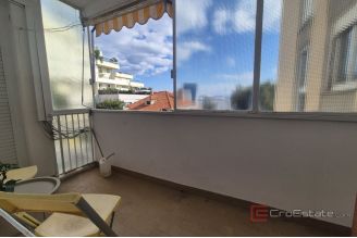 009 2016 702 Split Firule Comfortable two bedroom apartment for rent
