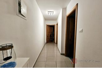 012 1021 51 Krk Two bedroom apartment for sale