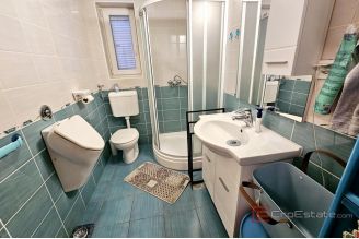 012 1021 51 Krk Two bedroom apartment for sale