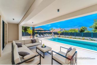 020 2043 208 Zadar Villa with pool and an open sea view for sale