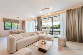 020 2043 208 Zadar Villa with pool and an open sea view for sale