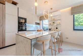 020 2043 208 Zadar Villa with pool and an open sea view for sale