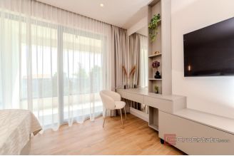 020 2043 208 Zadar Villa with pool and an open sea view for sale