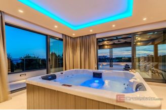 020 2043 208 Zadar Villa with pool and an open sea view for sale