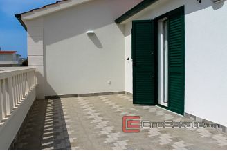 19 2021 30 Rogoznica house for sale by the sea