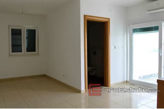 19 2021 30 Rogoznica house for sale by the sea