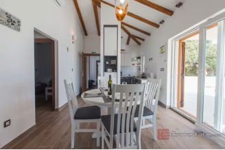 012 5492 30 Rogoznica Detached house with pool for sale