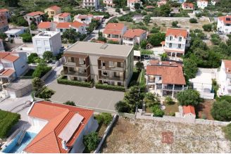 004 2044 83 rogoznica two bedrooms apartment with sea view for sale