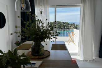 012 2061 06 Solta modern villa in the heart of a dalmatian village for sale