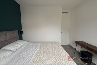 014 2035 359 Trogir Modern two bedroom apartment near the city center for rent