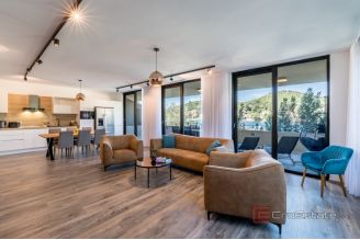 013 2052 123 Korcula apartment first row to the sea for sale