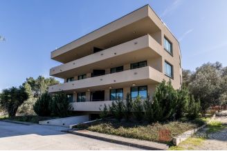 013 2052 123 Korcula apartment first row to the sea for sale