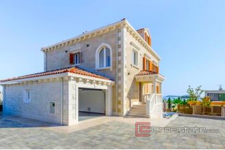 019 2021 29 rogoznica stone villa with sea view for sale
